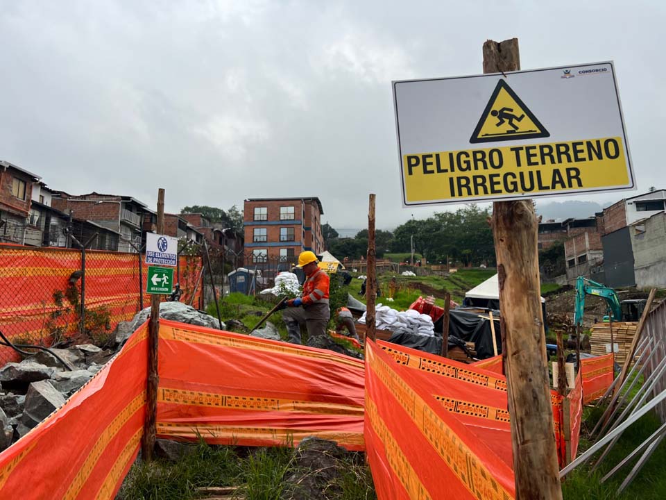 IMagen obras del megacolegio Conrado González (1)