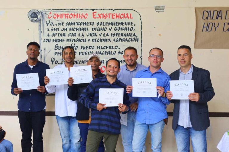 Imagen De habitantes de calle a educadores 7