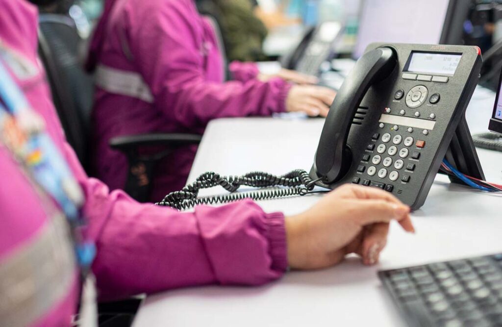 Línea de atención a las mujeres Imagen atención y la protección a mujeres víctimas de violencias (1)