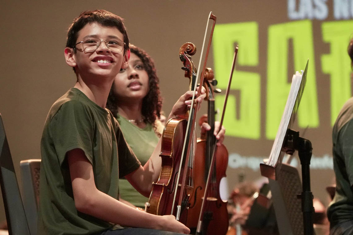 Imagen de jóvenes violinistas