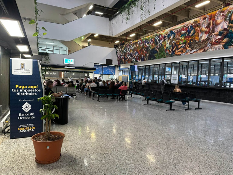 Imagen de taquillas de atención al ciudadano