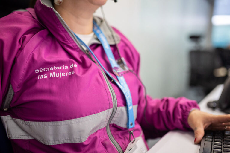 Imagen derechos de todas las mujeres en Medellín (4)