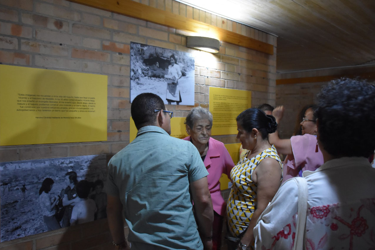 Imagen exposición sobre la transformación de Moravia (2)