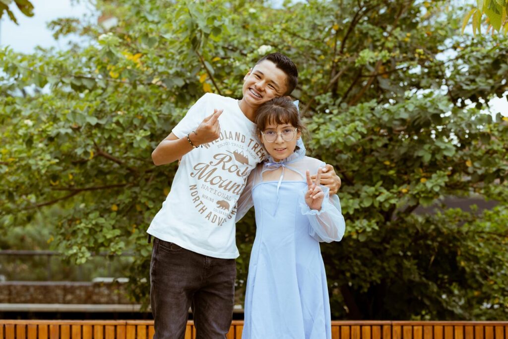 Abril Espinosa y su primo Joan