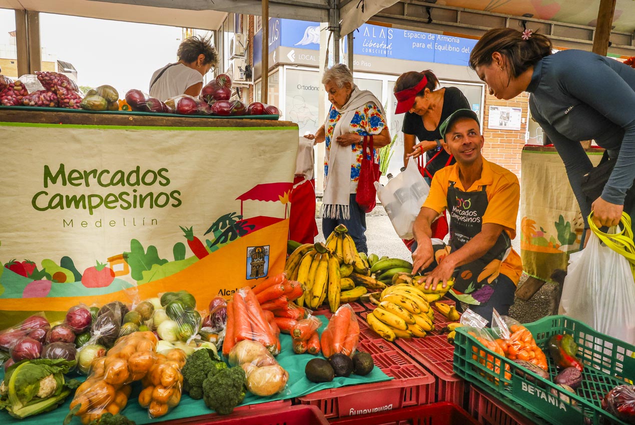 Rigoberto de Jesús Soto Grajales en Mercados Campesinos