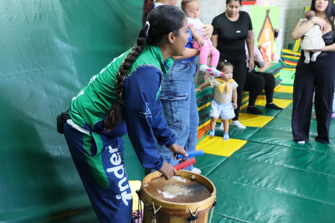 Estrategia de estimulación del INDER Estrategia de estimulación del INDER