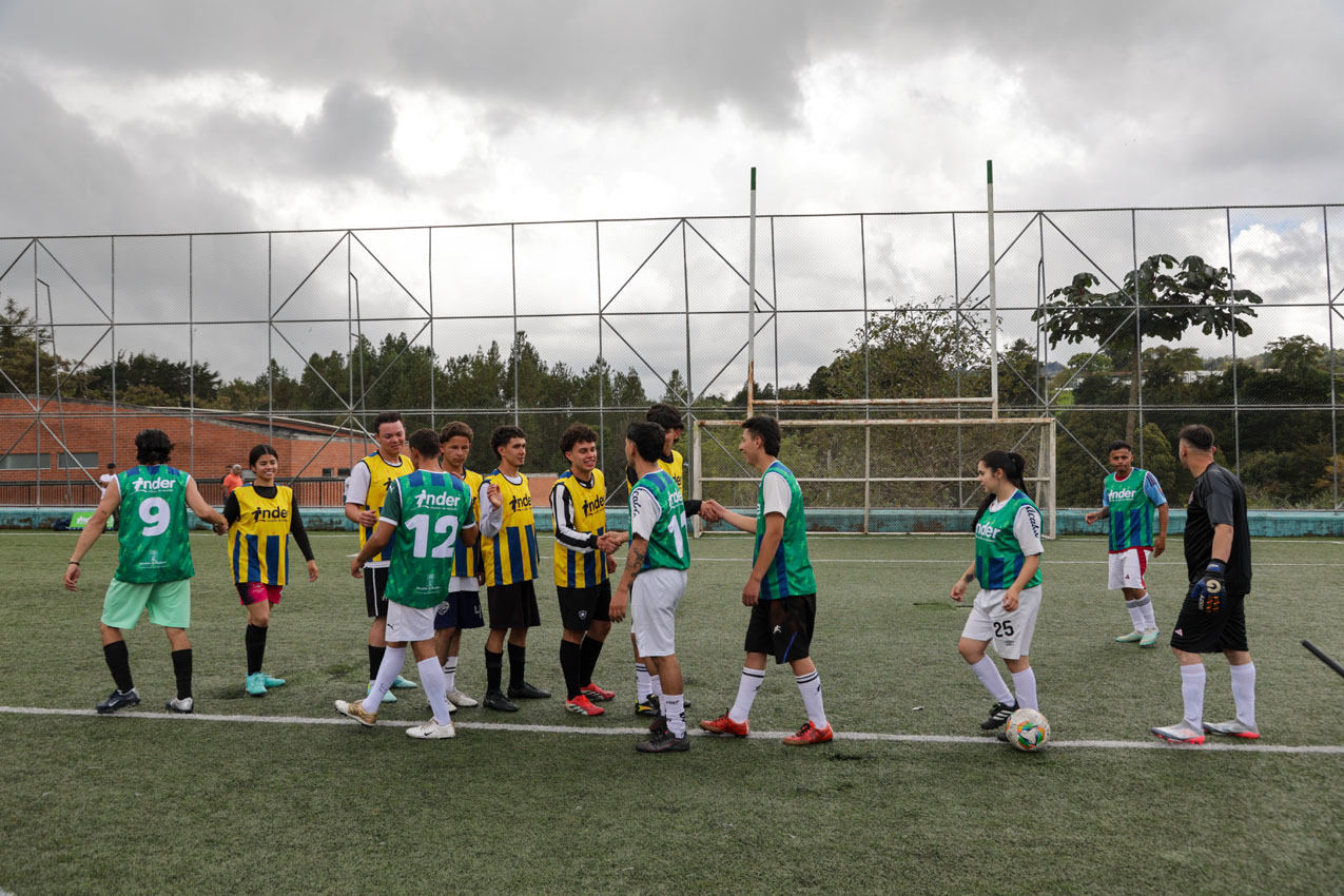 Imagen 1 Santa Elena vivió una jornada de integración y juego limpio con el Festival “Cuidarnos es ganar”
