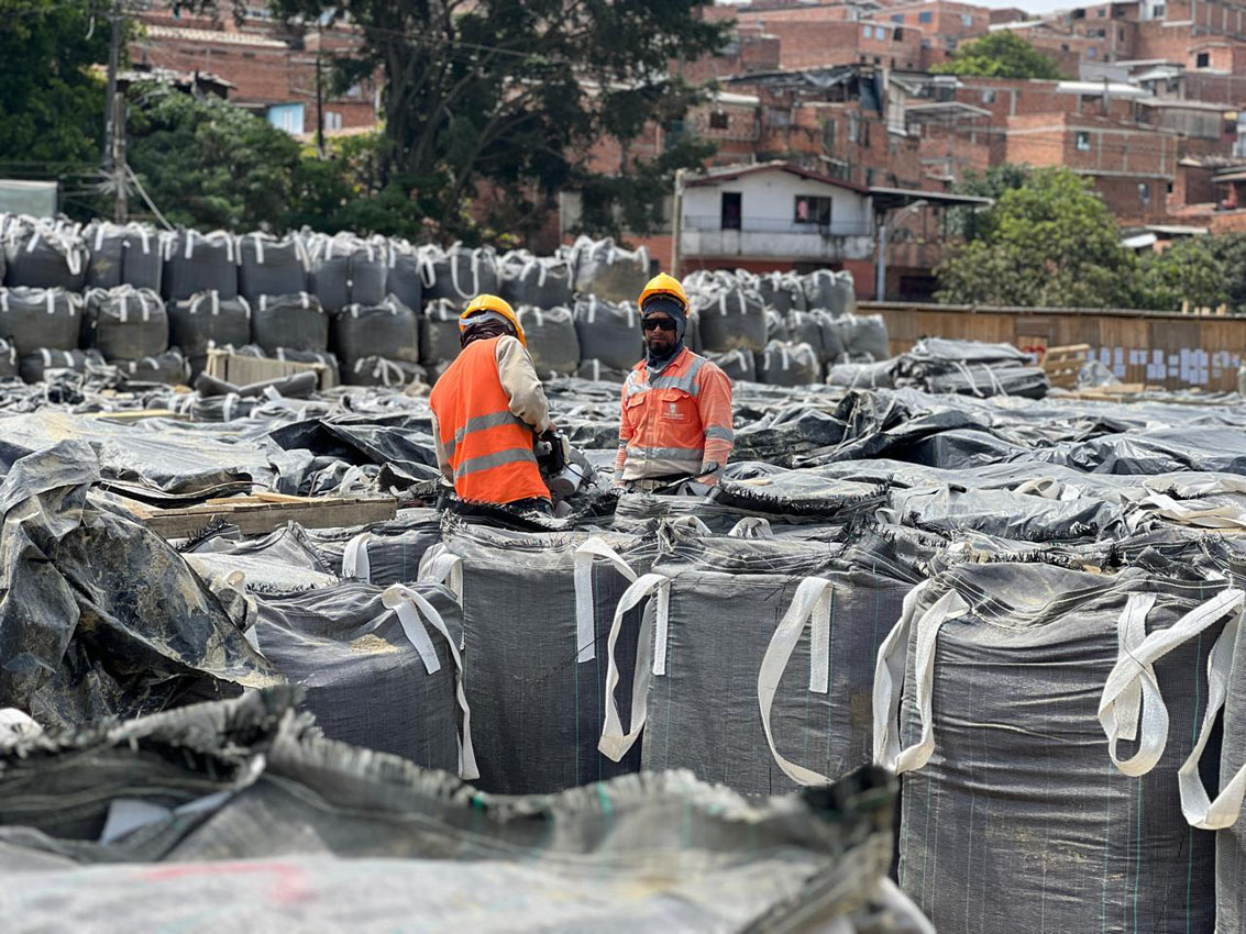 Imagen En Medellín se construye el Sistema Urbano de Drenaje Sostenible más grande del país (4)