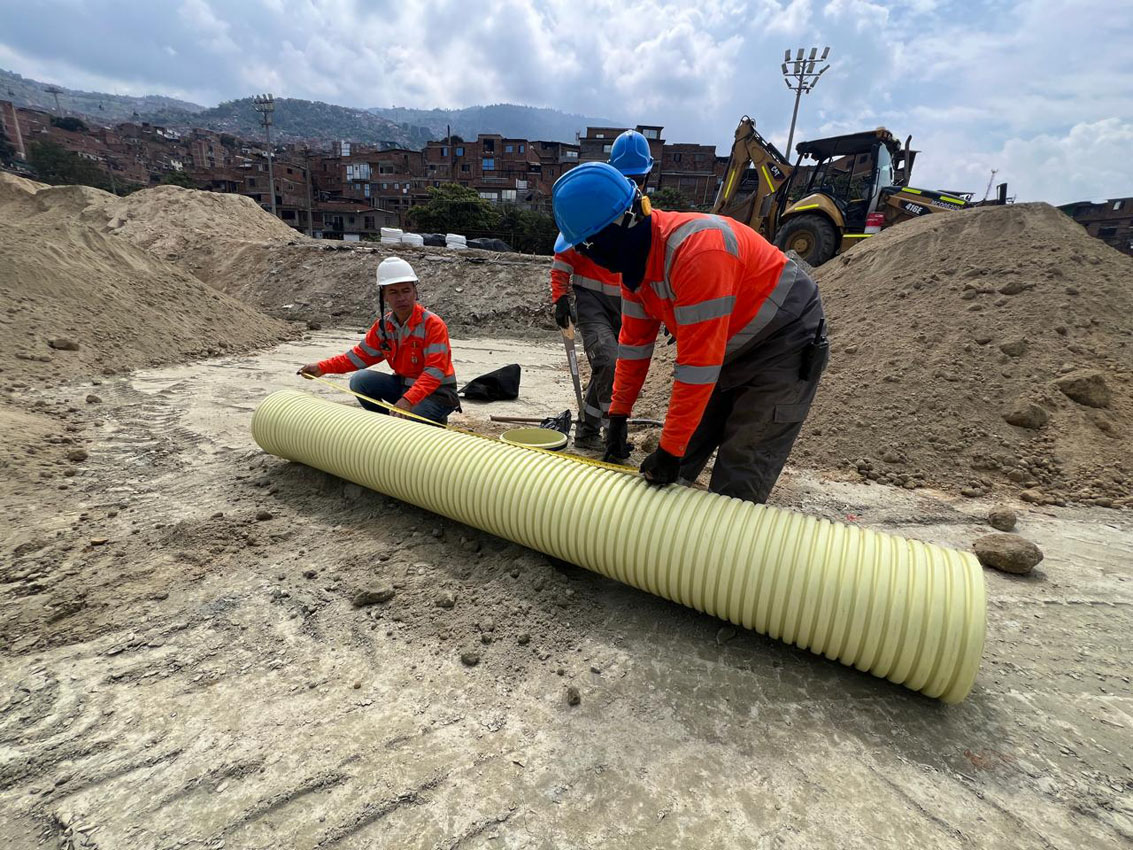 Imagen En Medellín se construye el Sistema Urbano de Drenaje Sostenible más grande del país (5)