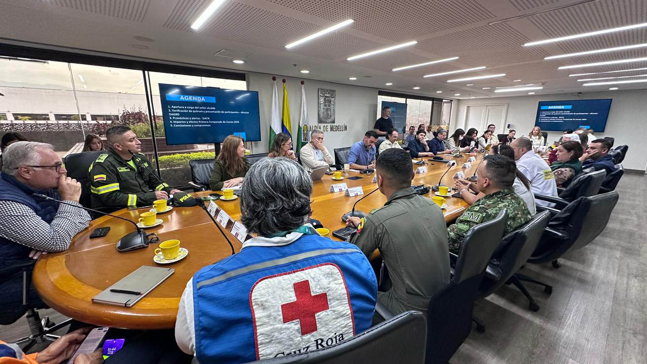 Imagen de reunión del Consejo Distrital de Gestión del Riesgo