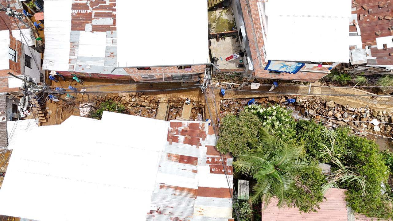 Imagen emergencia por lluvias en Manrique (1)