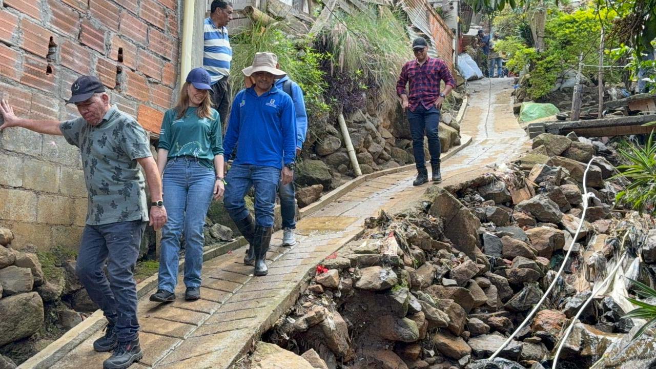 Imagen emergencia por lluvias en Manrique (1)