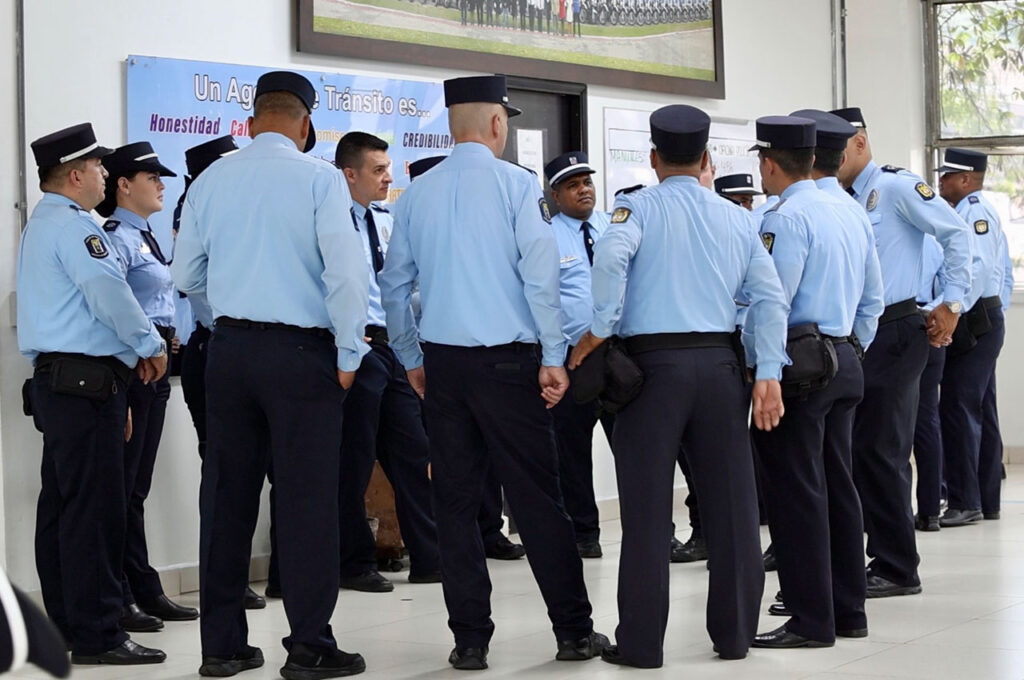 Agentes de movilidad en Medellín