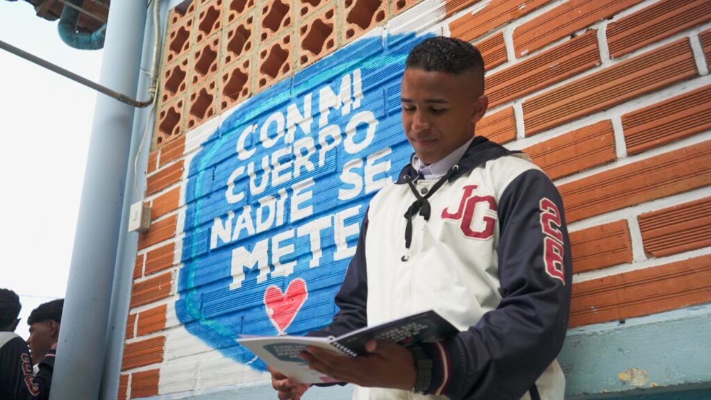 Imagen Con mi cuerpo nadie se mete mensaje (3)