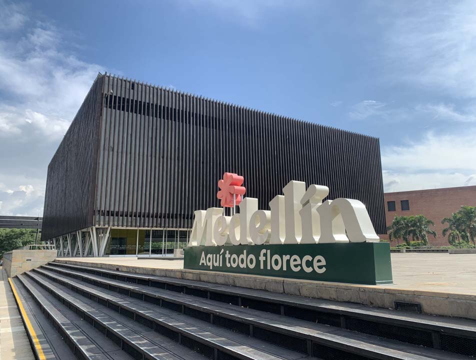 Imagen “Medellín, aquí todo florece” (1)