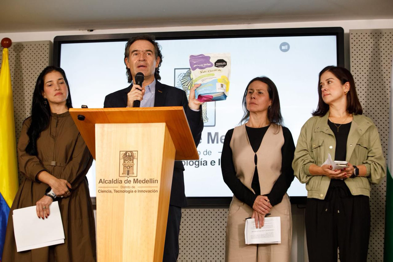 Imagen alcalde Federico Gutiérrez reconocimiento internacional Cero Hambre (2)