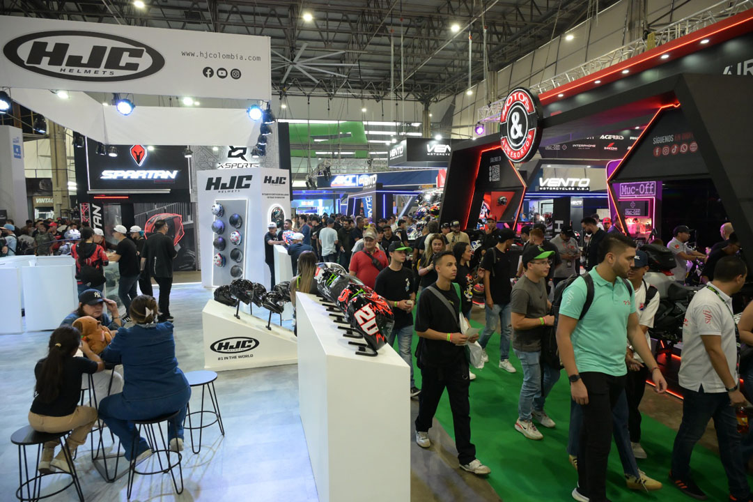 Imagen de asistentes a Feria de las Dos Ruedas