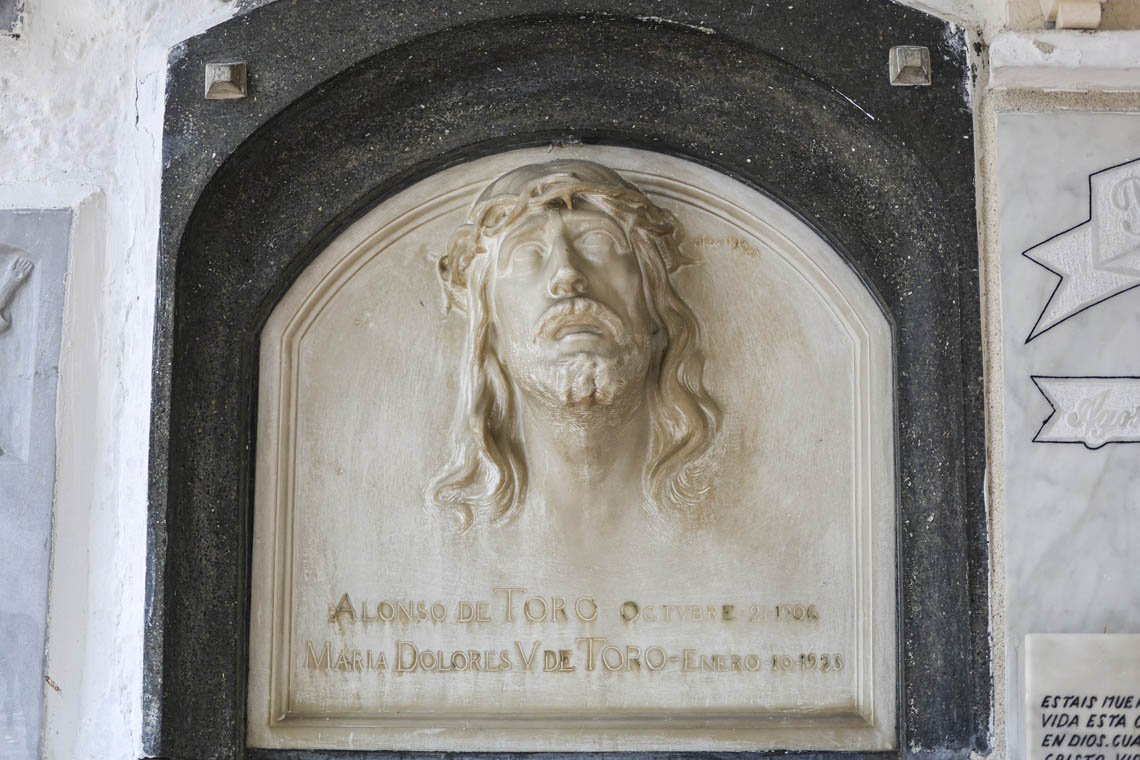 Imagen de placa bóveda del Museo Cementerio San Pedro 2