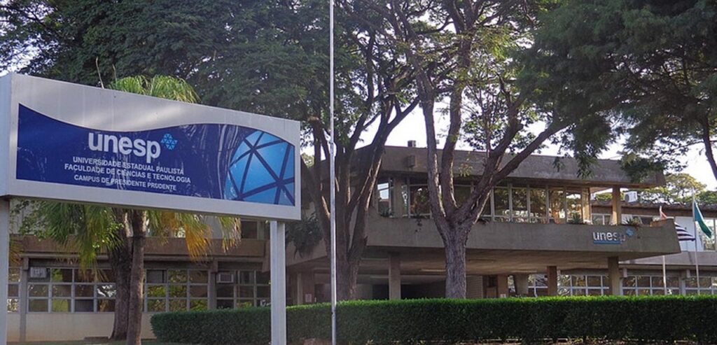 Campus de la Universidad Estatal Paulista (UNESP) Imagen ladrillos sismorresistentes y amigables con el medio ambiente CAMPUS