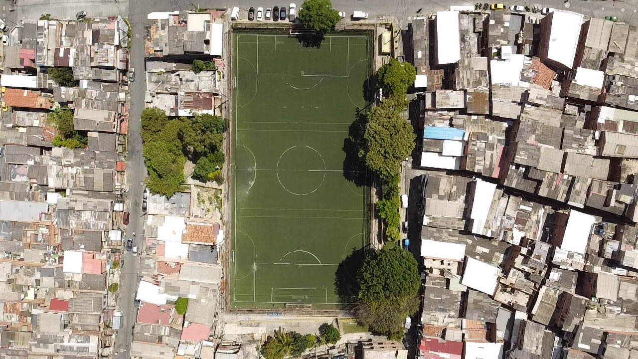 Imagen panorámica de cancha recuperada