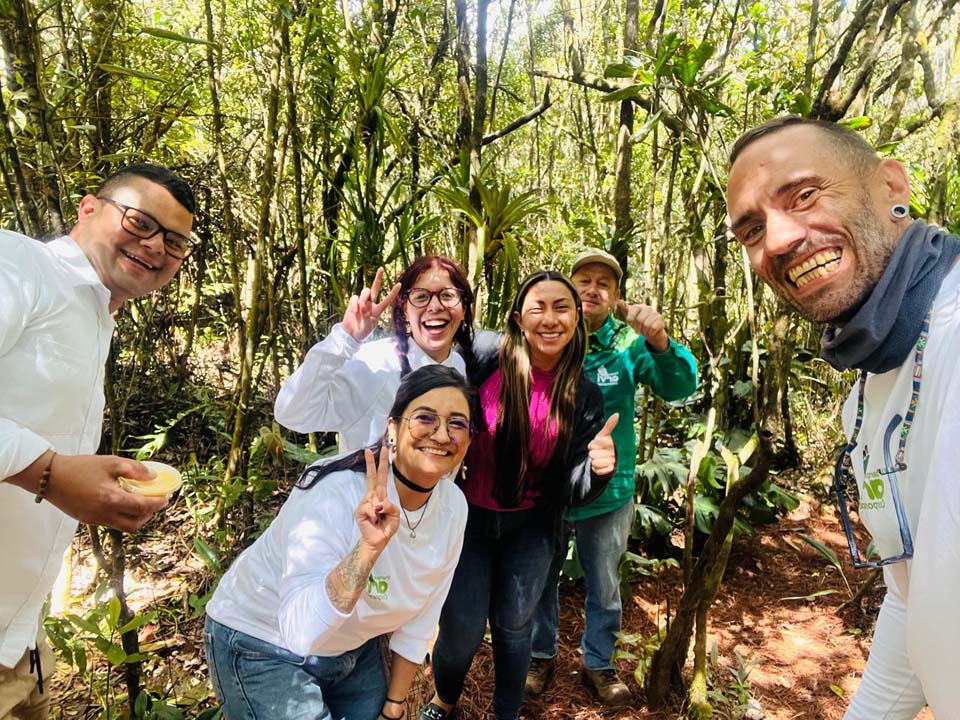 Imagen Con el guía Juan Ángel sabremos por qué el cerro Nutibara de Medellín es mucho más que el Pueblito Paisa (1)