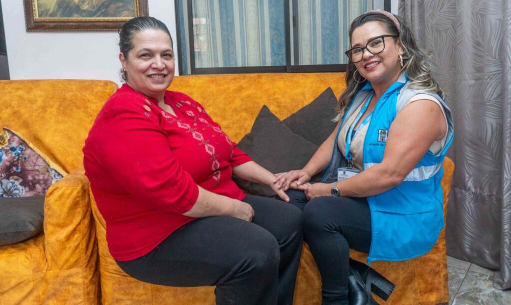 Personas con discapacidad y cuidadores de Medellín reciben acompañamiento Imagen Personas con discapacidad y cuidadores de Medellín reciben acompañamiento (1)