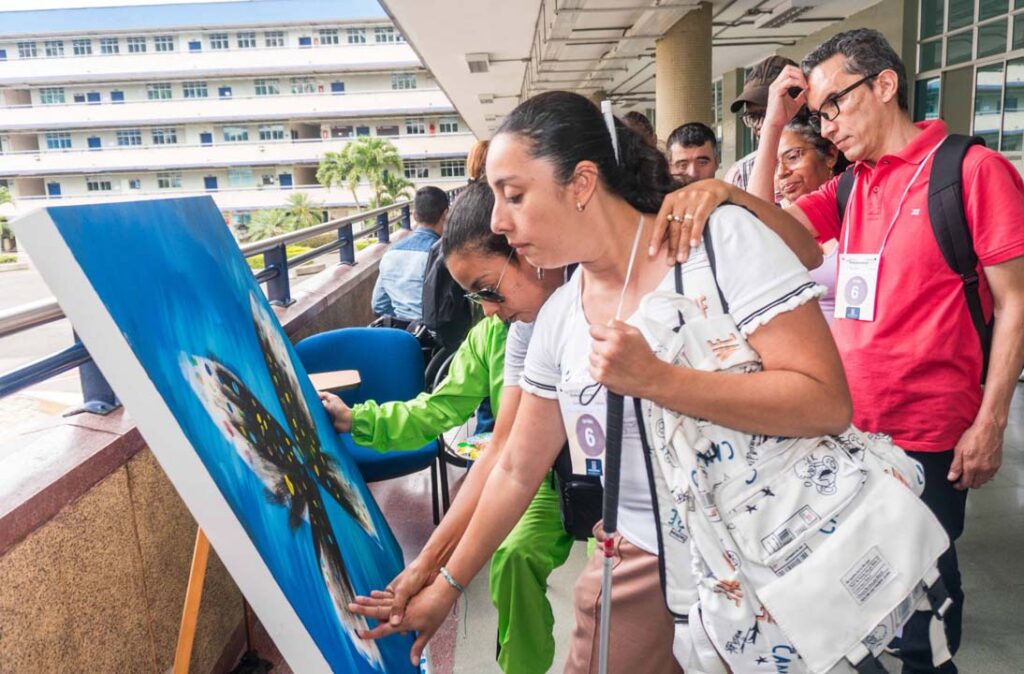 Personas con discapacidad y cuidadores de Medellín reciben acompañamiento Imagen Personas con discapacidad y cuidadores de Medellín reciben acompañamiento (2)