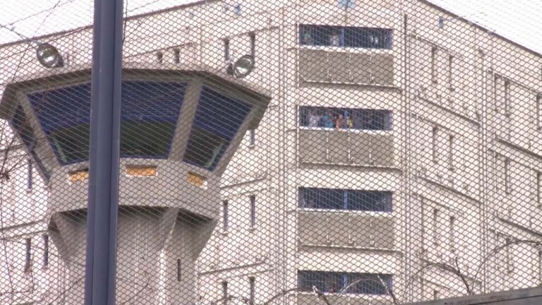 Imagen Red de cuidadores a mujeres privadas de la libertad en Medellín (1)