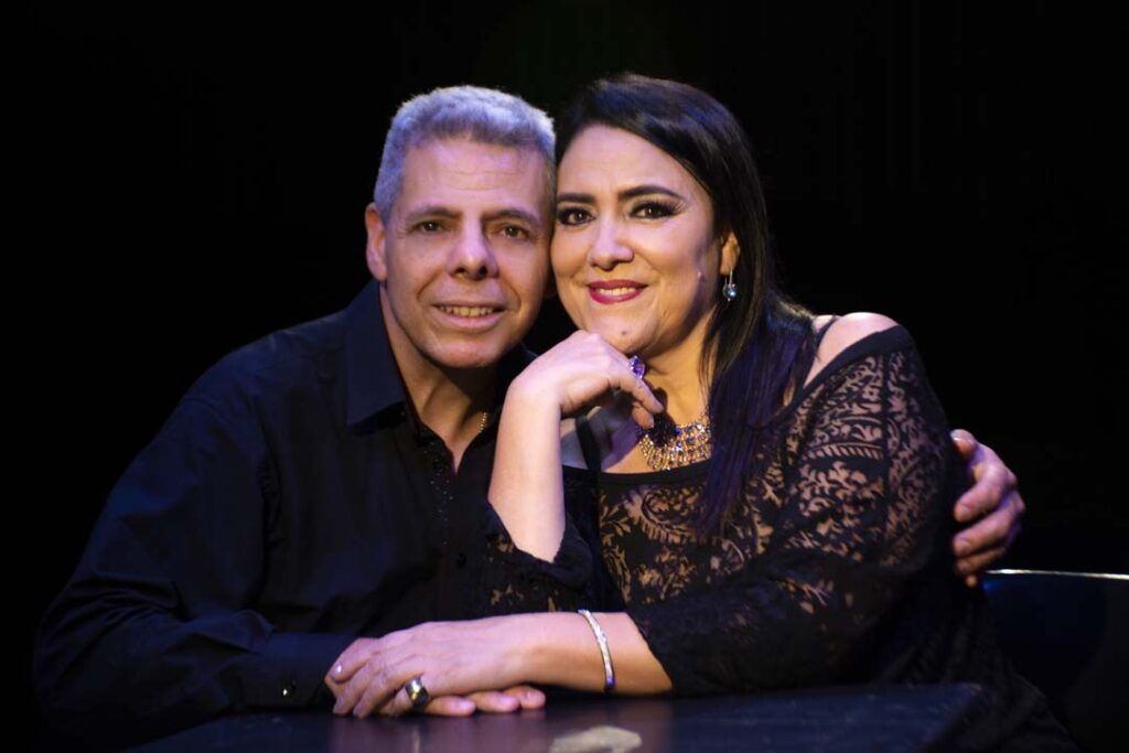 El argentino Walter Larroquét y la colombiana Carmen Úsuga Imagen amor que nació en el Festival Internacional de Tango de Medellín NEGRO