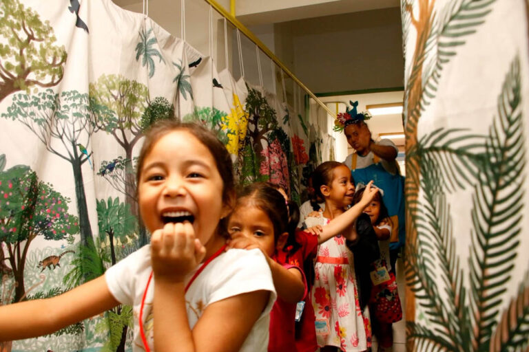 Imagen de niños de Buen Comienzo