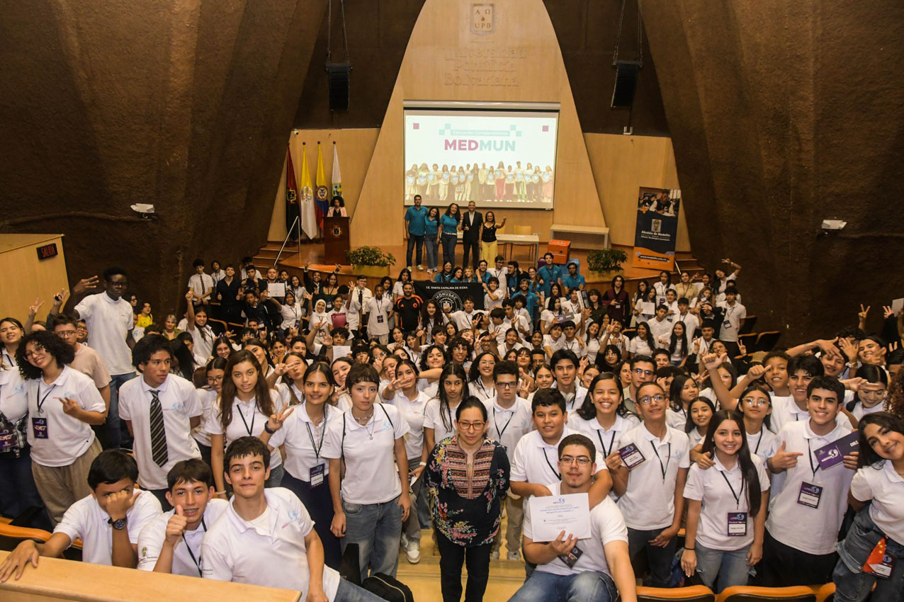 Imagen estudiantes fortalecieron liderazgo y capacidad de diálogo a través del Modelo de Simulación de las Naciones Unidas (1)