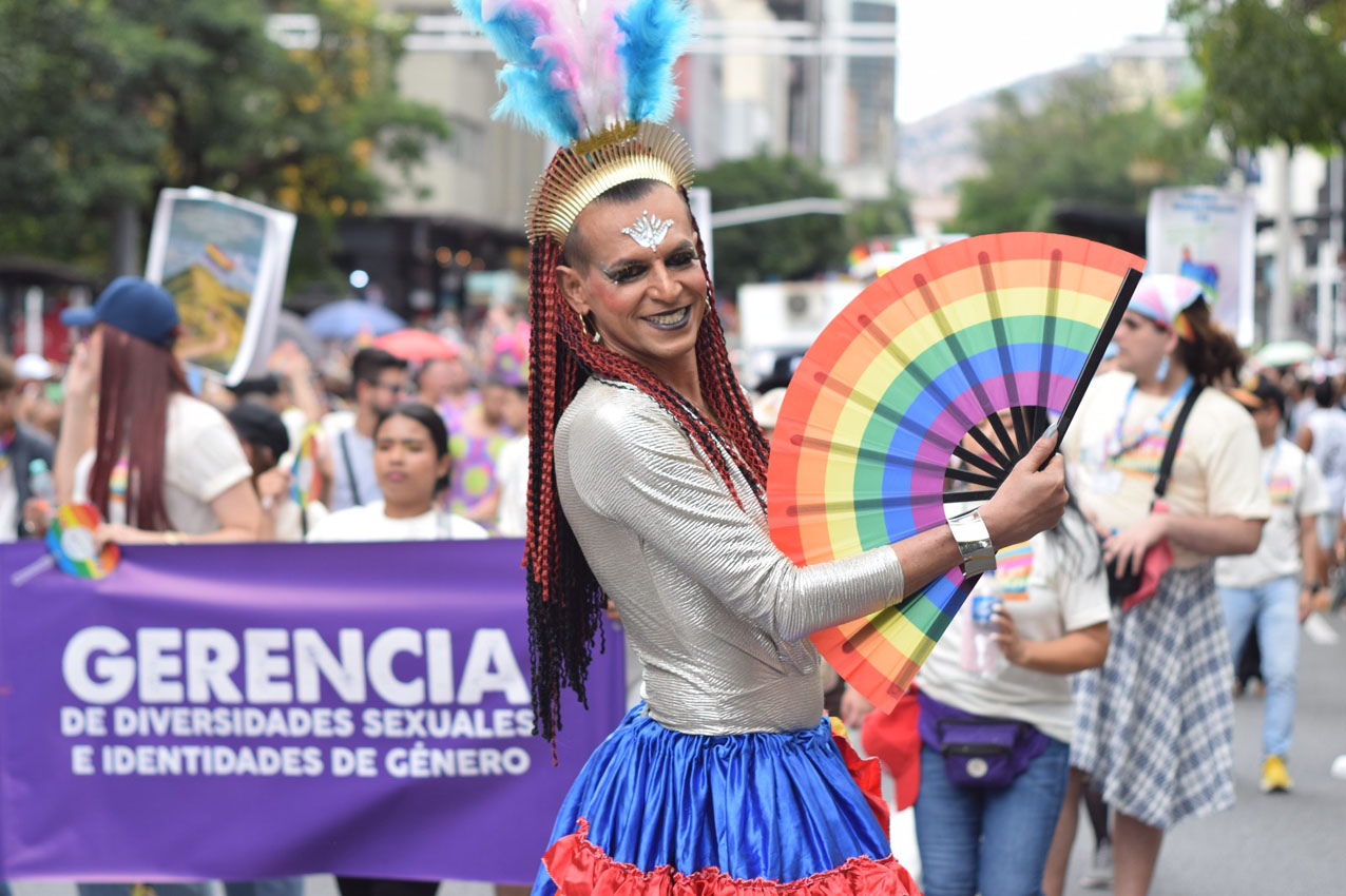 Imagen marcha por el orgullo y la diversidad en Medellín (2)