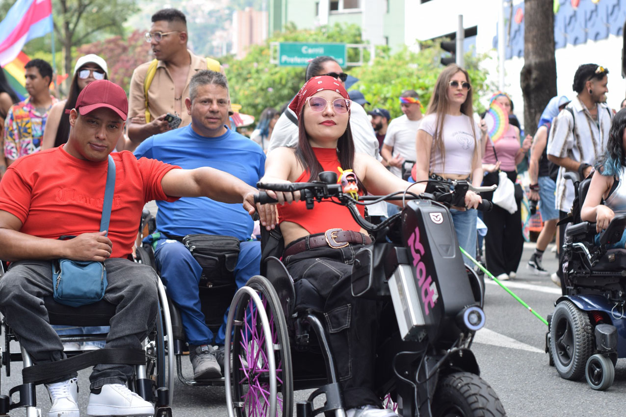 Imagen marcha por el orgullo y la diversidad en Medellín (4)