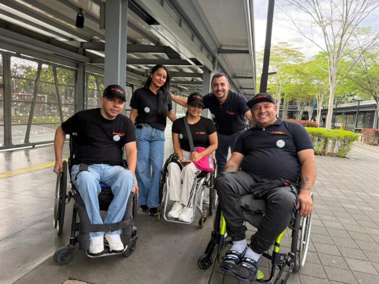 Imagen Ayudar a un hermano se convirtió en una innovación para Medellín
