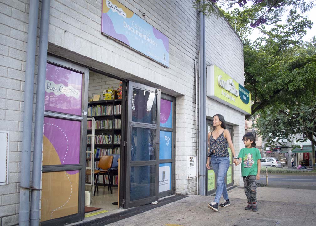 Imagen Centro de Documentación transformó la maternidad y el hábito lector de su hijo 117