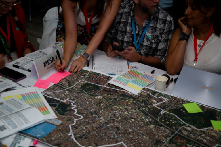 Imagen Medellín actualiza los documentos de la revisión del POT (5)