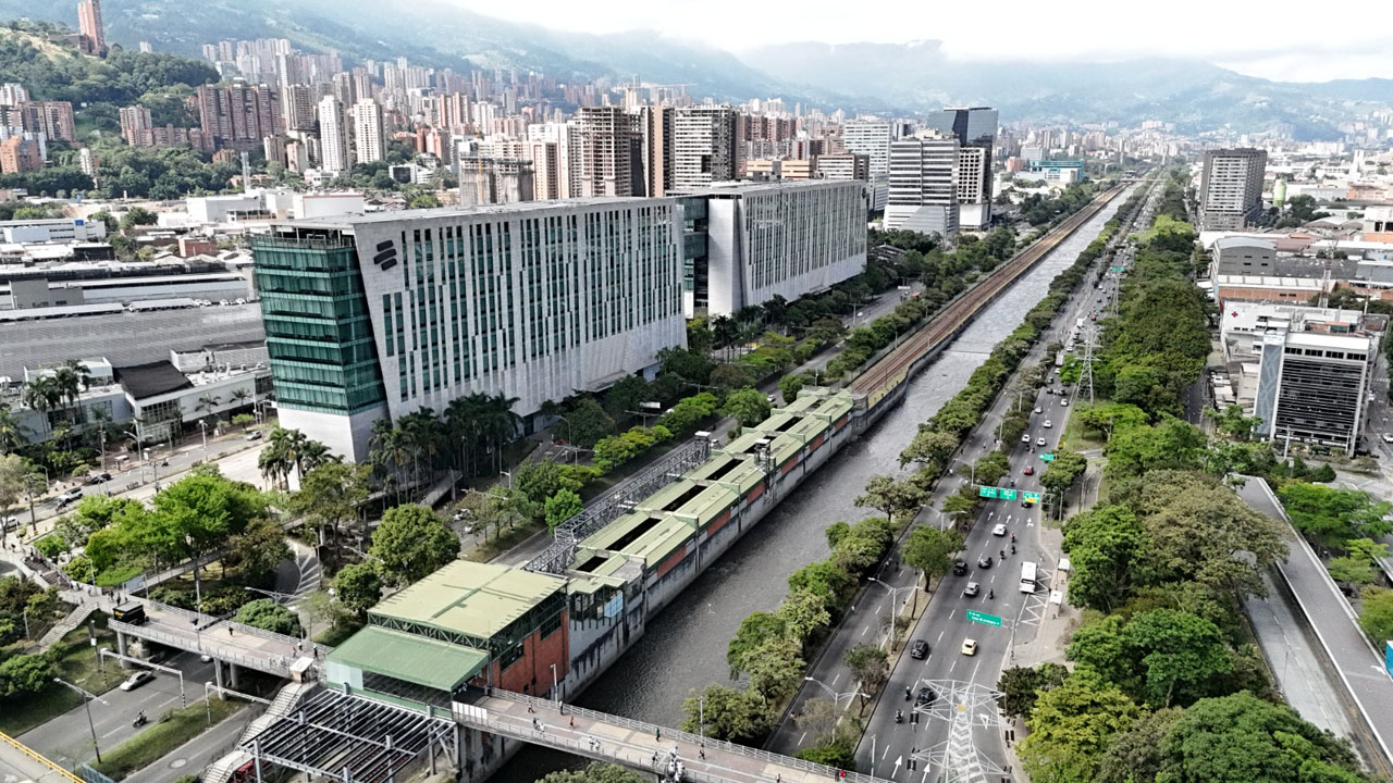 Imagen ciudadanos aportaron a recuperar el río Medellín (6)