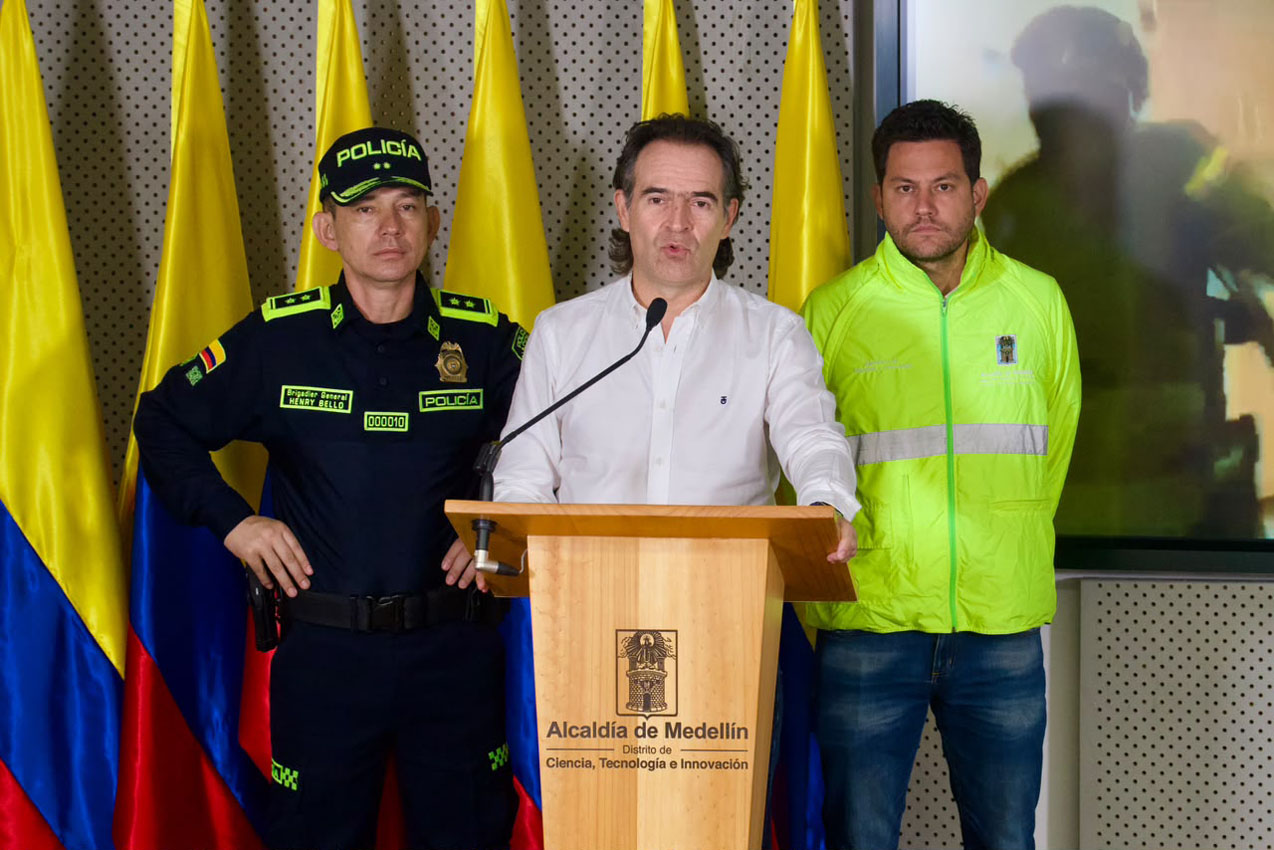 Combate contra todas estas estructuras criminales Imagen combate contra todas estas estructuras criminales (4)