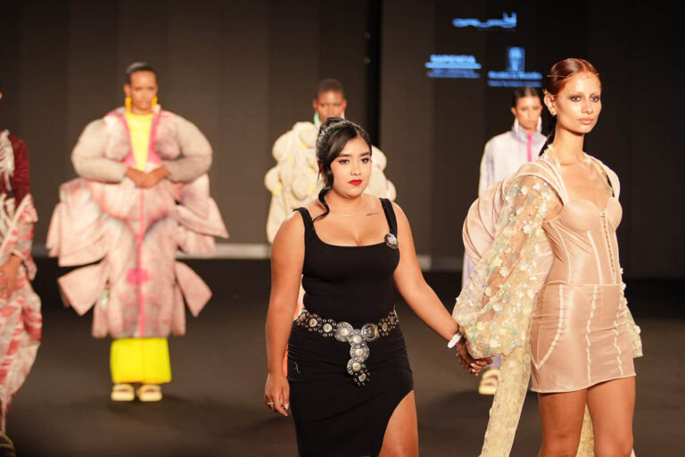 Imagen de pasarela en Colombiamoda