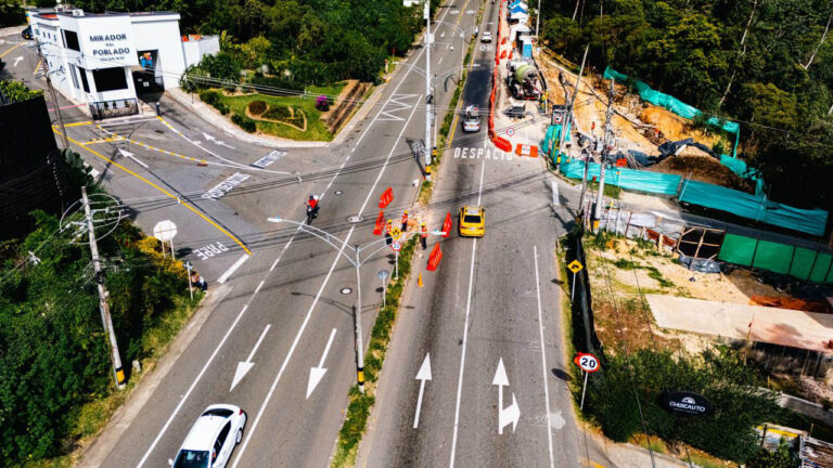 Imagen panorámica de obras en la vía