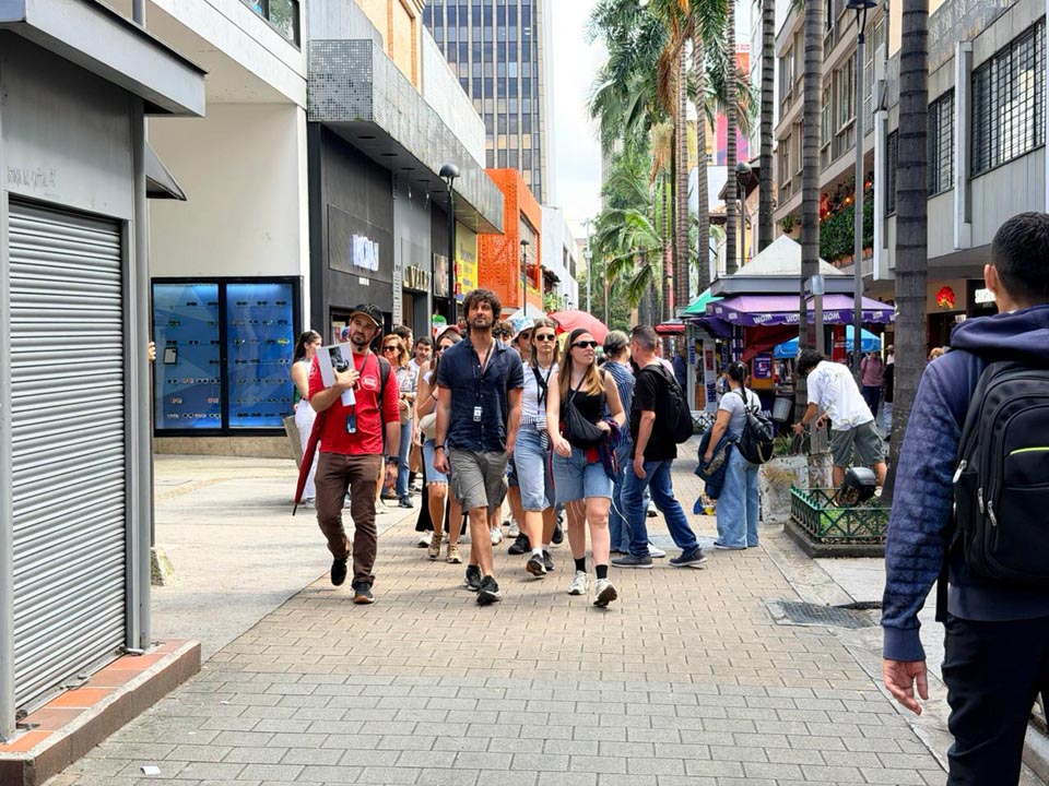 El Centro de Medellín, visto con ojos de turista foto 3