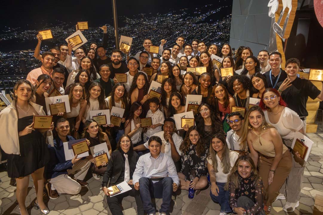 En la Alcaldía de la gente los jóvenes transforman Medellín (2)