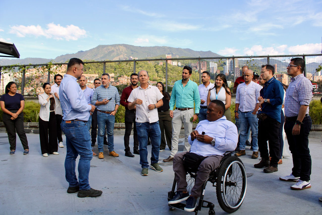 Imagen Medellín comparte experiencia en eficiencia energética con Bogotá, Cali y Barranquilla (4)