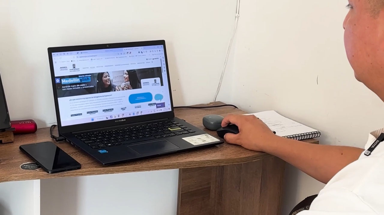 Imagen convocatoria para formar a más de 2.200 personas en inglés para el trabajo (5)