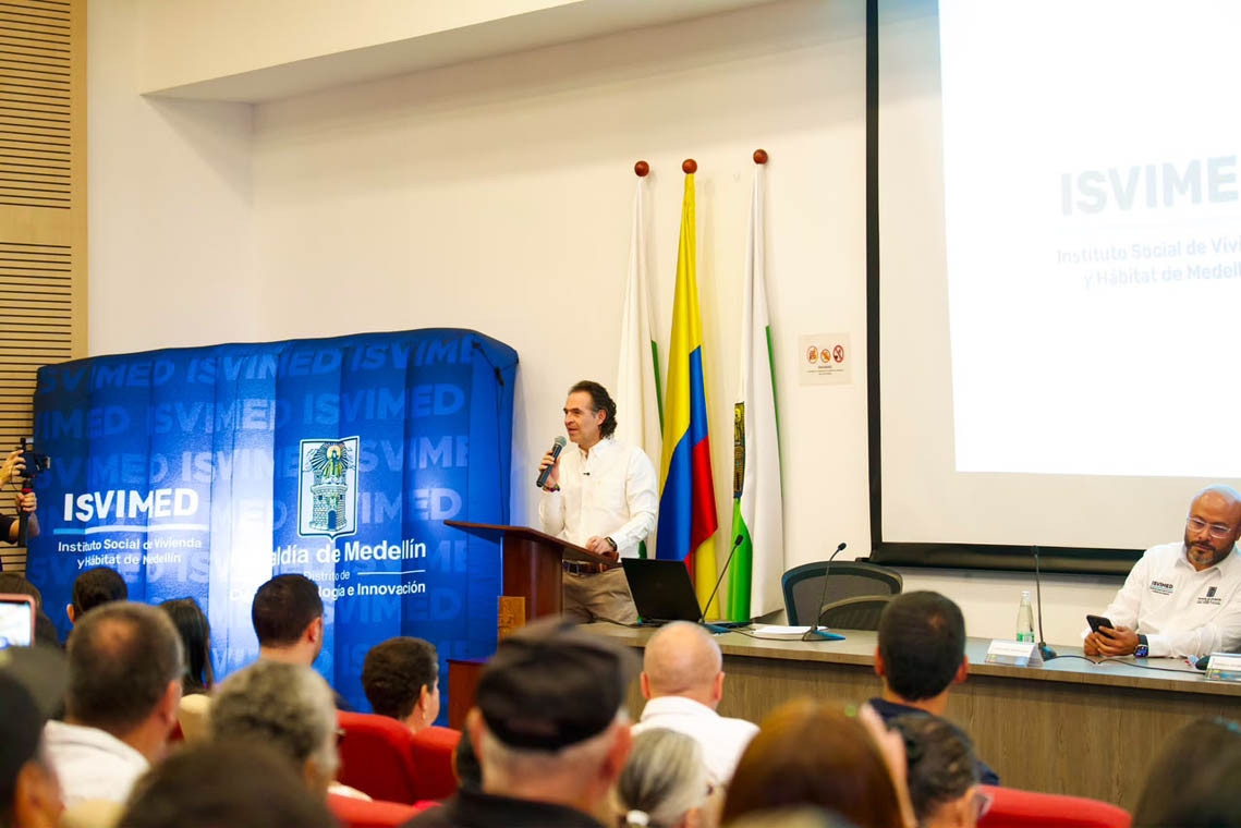 Imagen del alcalde de Medellín, Federico Gutiérrez Zuluaga, en un evento