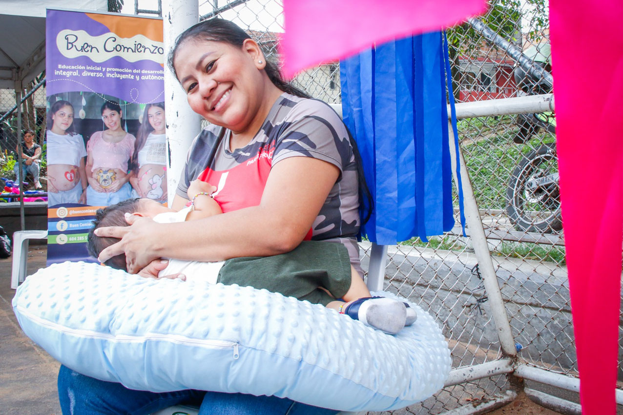 Imagen menores de dos años y beneficiarios de Buen Comienzo en Medellín se alimentan con leche materna (2)