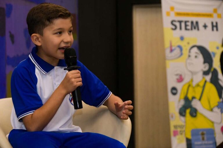 Imagen oportunidades de aprendizaje para 9.300 estudiantes de Medellín (2)