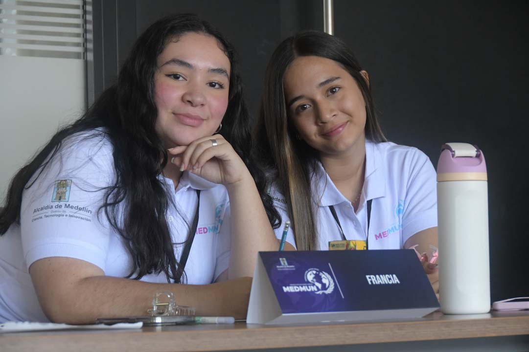Imagen oportunidades de aprendizaje para 9.300 estudiantes de Medellín (3)