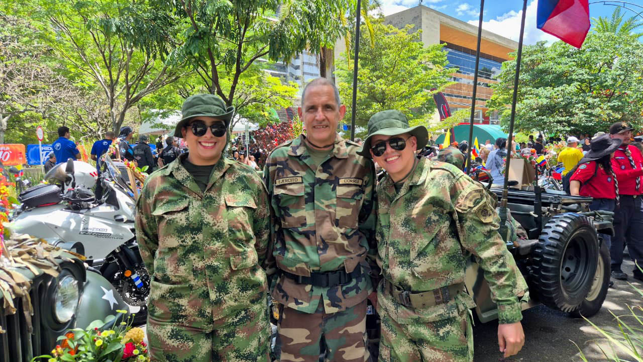 Imagen soldados en Desfile Héroes de mi Patria