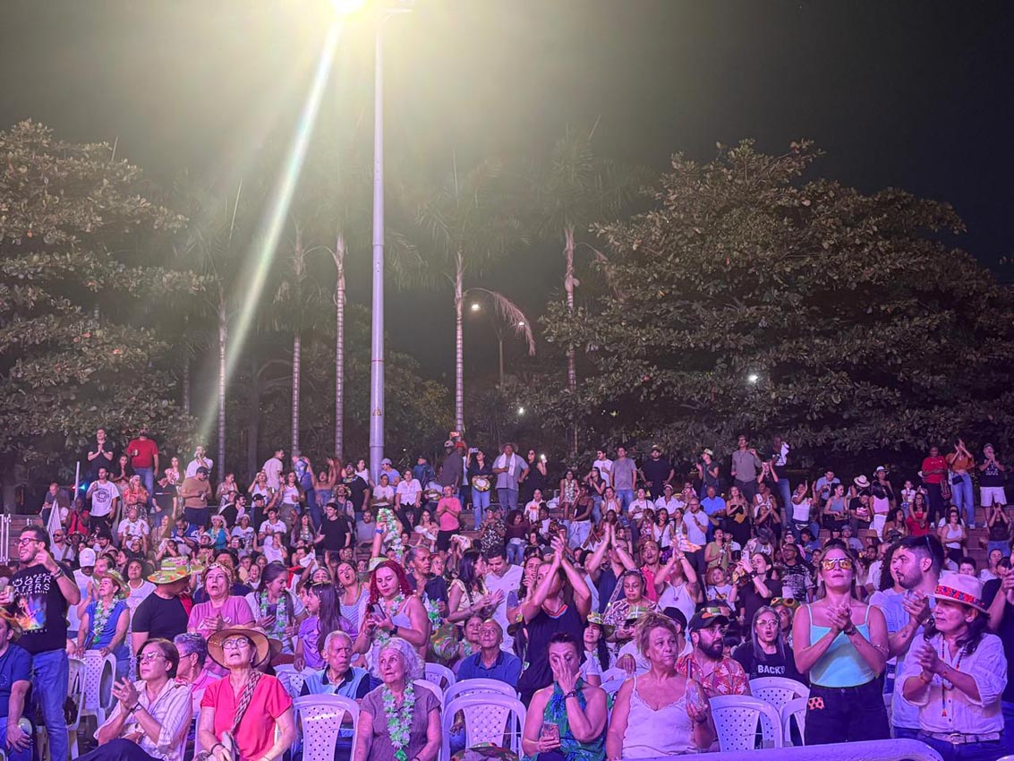 Parque Cultural Nocturno | Noche Afro | Plaza Gardel Parque Cultural Nocturno | Noche Afro | Plaza Gardel